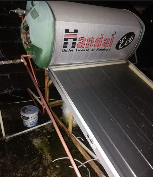 Pemasangan Unit Solahart